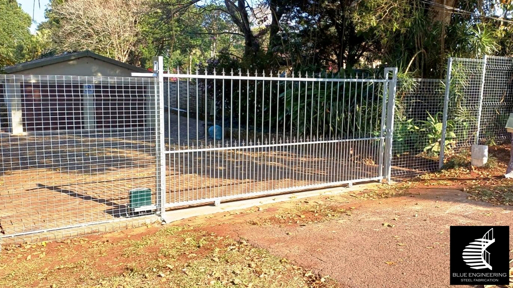 Clear View Fencing, Clear View Gates, Installations. KwaZulu Natal, Durban, Hillcrest, Ballito, Amanzimtoti, Gauteng, Johannesburg, Pretoria, Midrand, South Africa