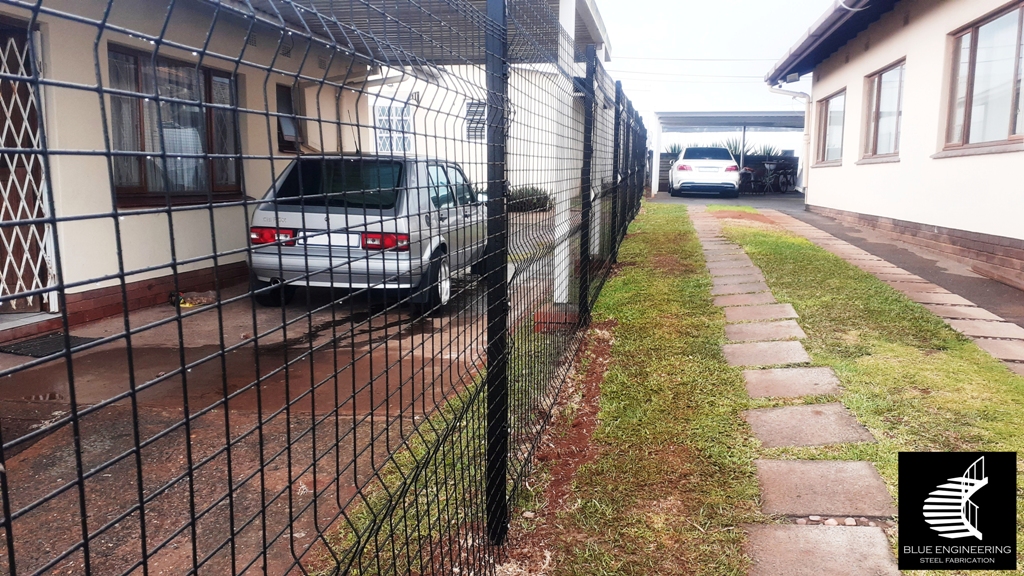 Clear View Fencing, Clear View Gates, Installations. KwaZulu Natal, Durban, Hillcrest, Ballito, Amanzimtoti, Gauteng, Johannesburg, Pretoria, Midrand, South Africa