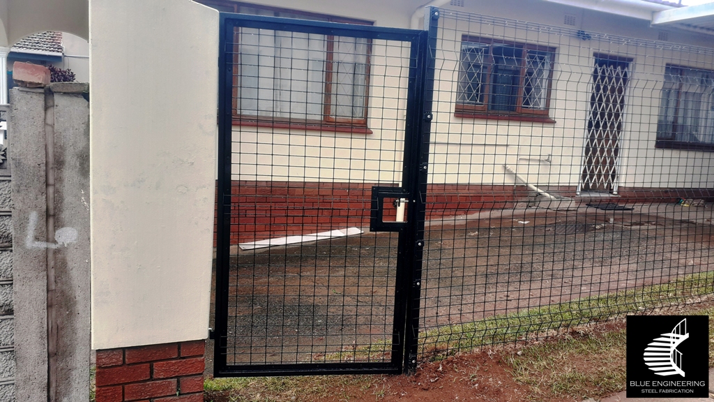 Clear View Fencing, Clear View Gates, Installations. KwaZulu Natal, Durban, Hillcrest, Ballito, Amanzimtoti, Gauteng, Johannesburg, Pretoria, Midrand, South Africa