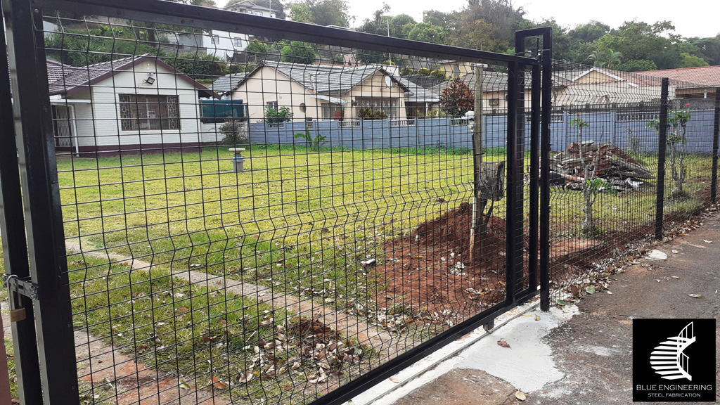 Clear View Fencing, Clear View Gates, Installations. KwaZulu Natal, Durban, Hillcrest, Ballito, Amanzimtoti, Gauteng, Johannesburg, Pretoria, Midrand, South Africa