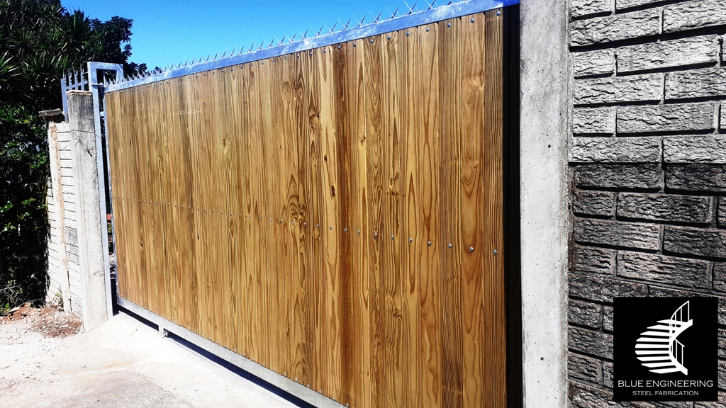 Steel and Pine Sliding Gates. Wooden Driveway Gates, Gauteng, Johannesburg, Pretoria, KwaZulu Natal, Durban, South Africa